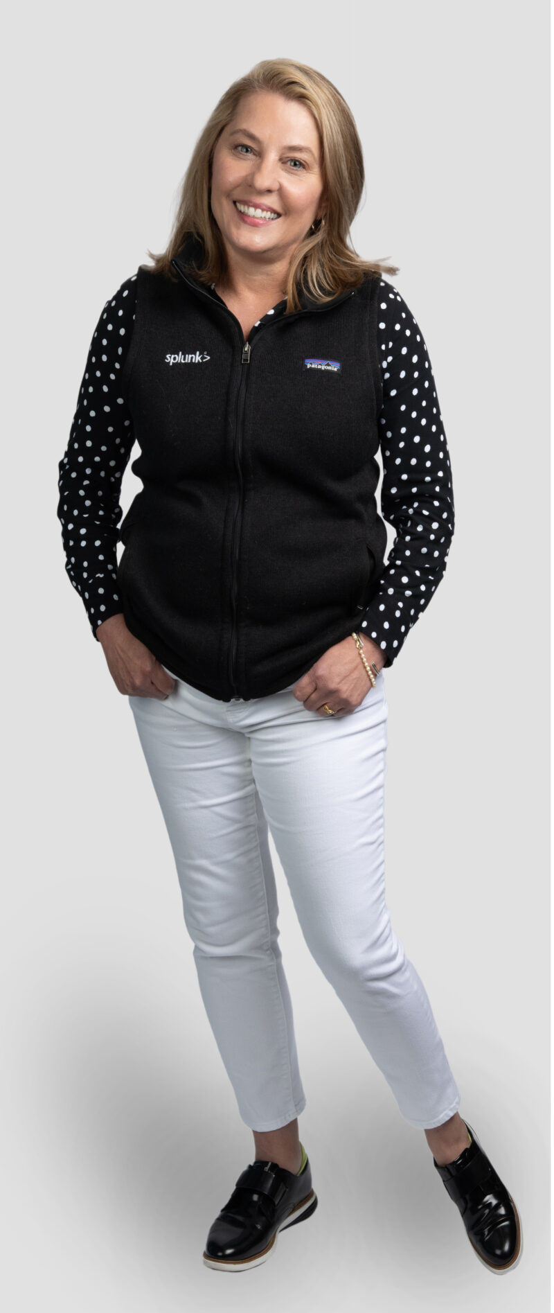 professional headshot of executive assistant - headshot photography denver