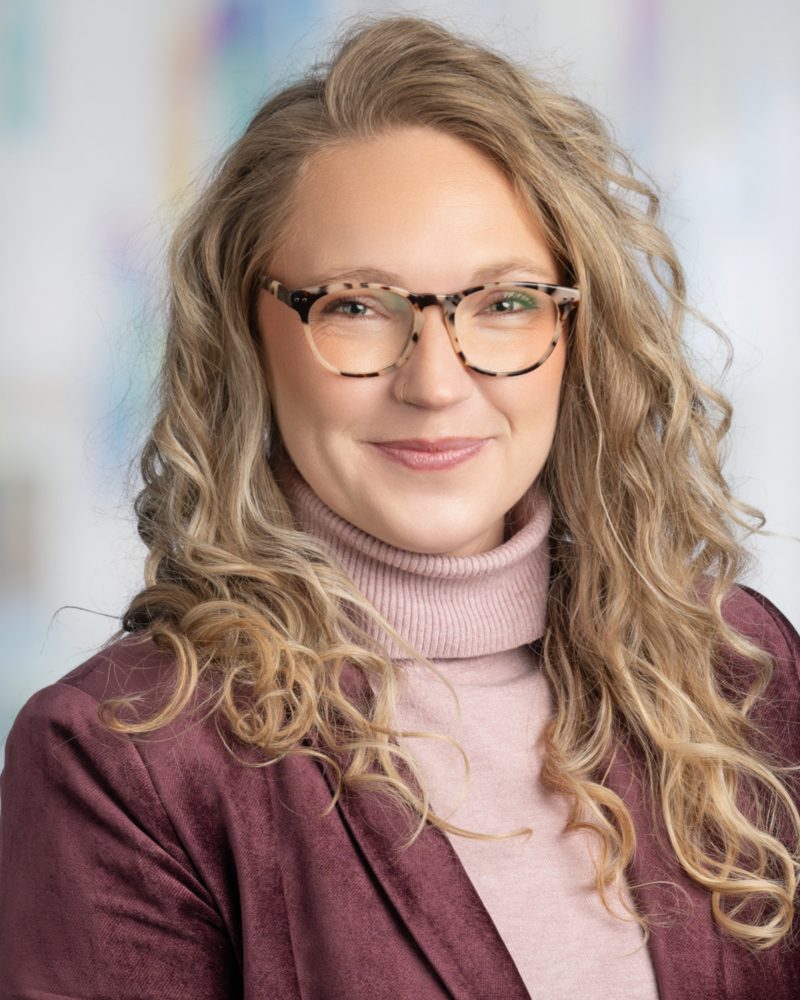 professional headshot of executive assistant - headshot photography denver