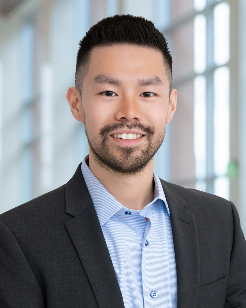 professional headshot of executive assistant - headshot photography denver