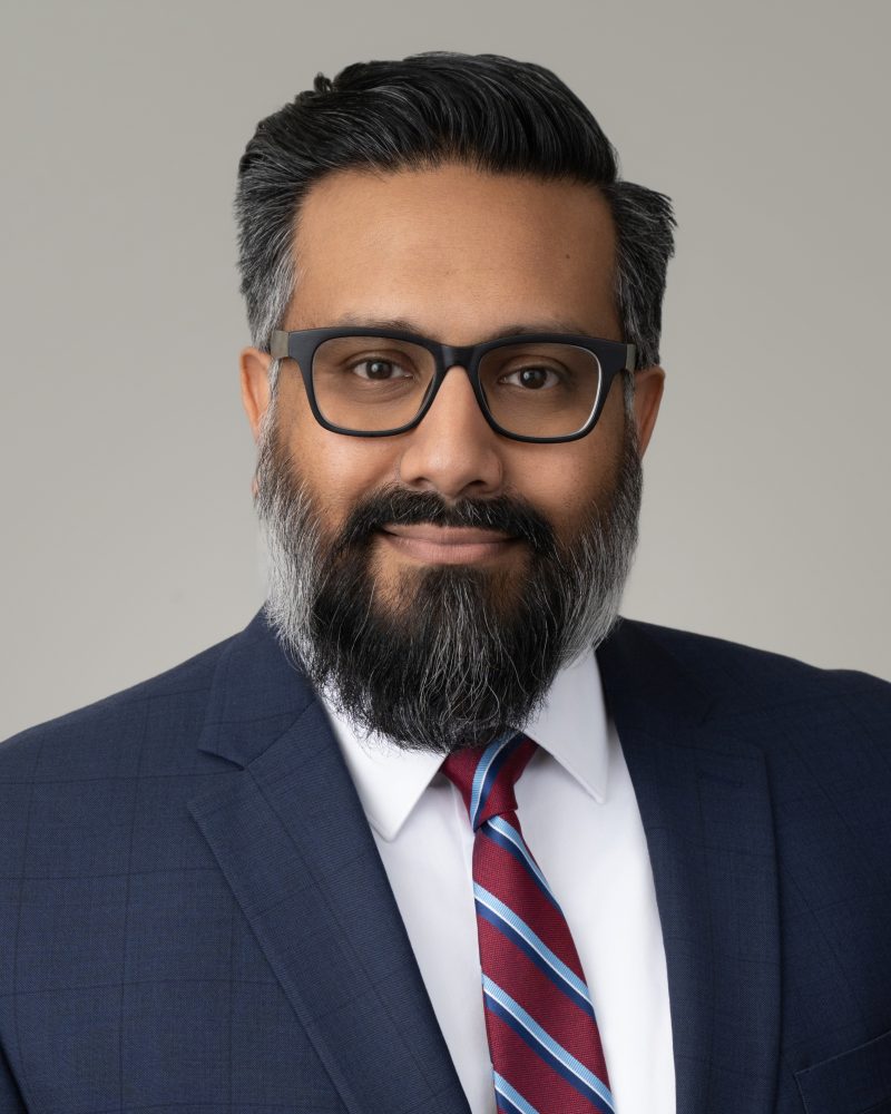 professional headshot of executive assistant - headshot photography denver