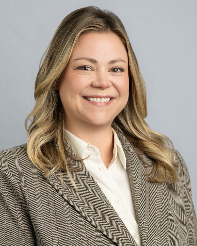 professional headshot of executive assistant - headshot photography denver