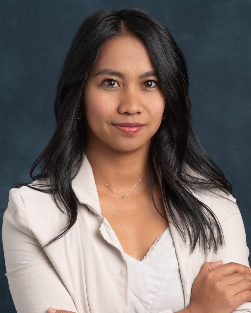 professional headshot of executive assistant - headshot photography denver
